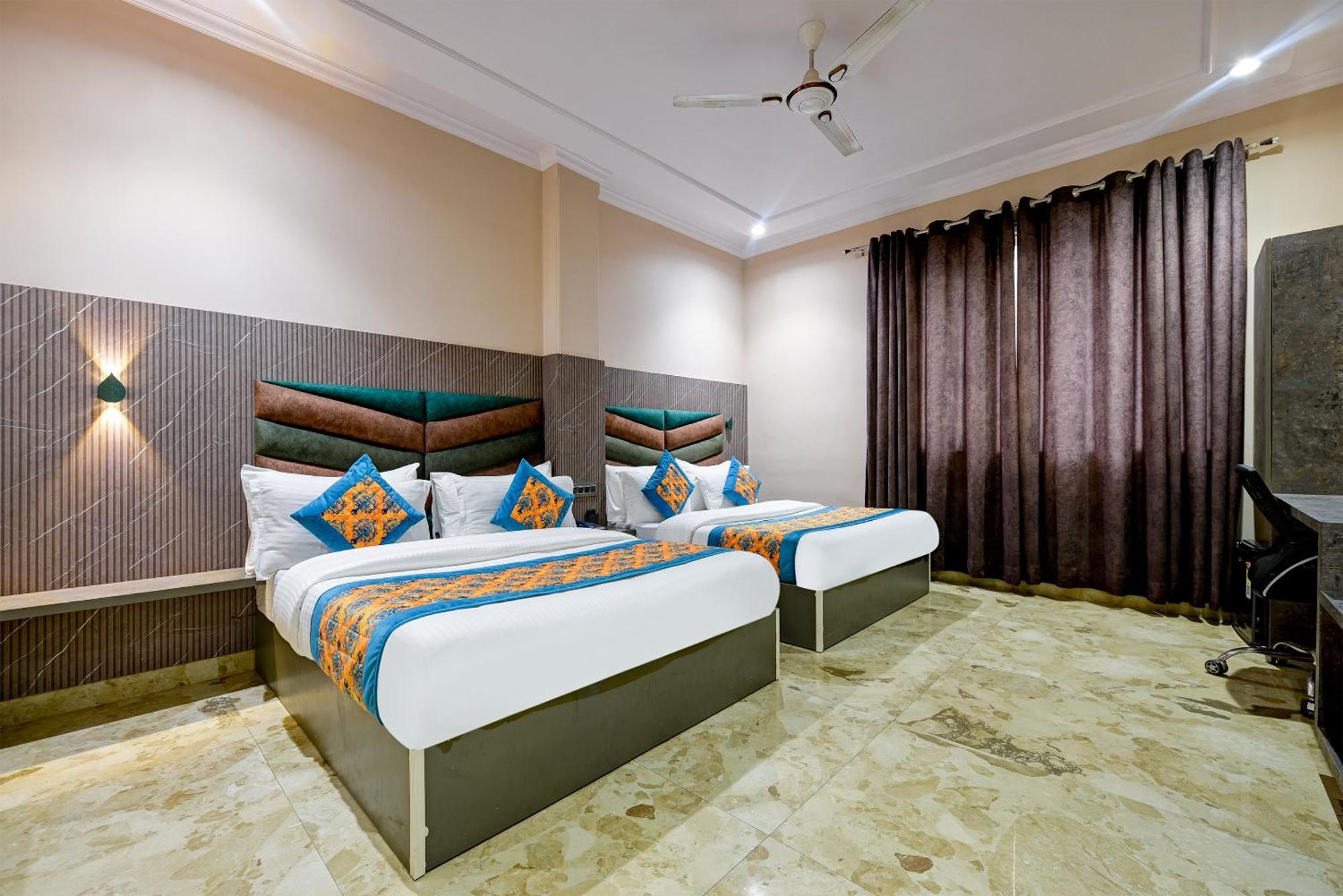 The Pearl Plaza Hotel In City Centre - Near New Delhi Railway Station Exterior foto