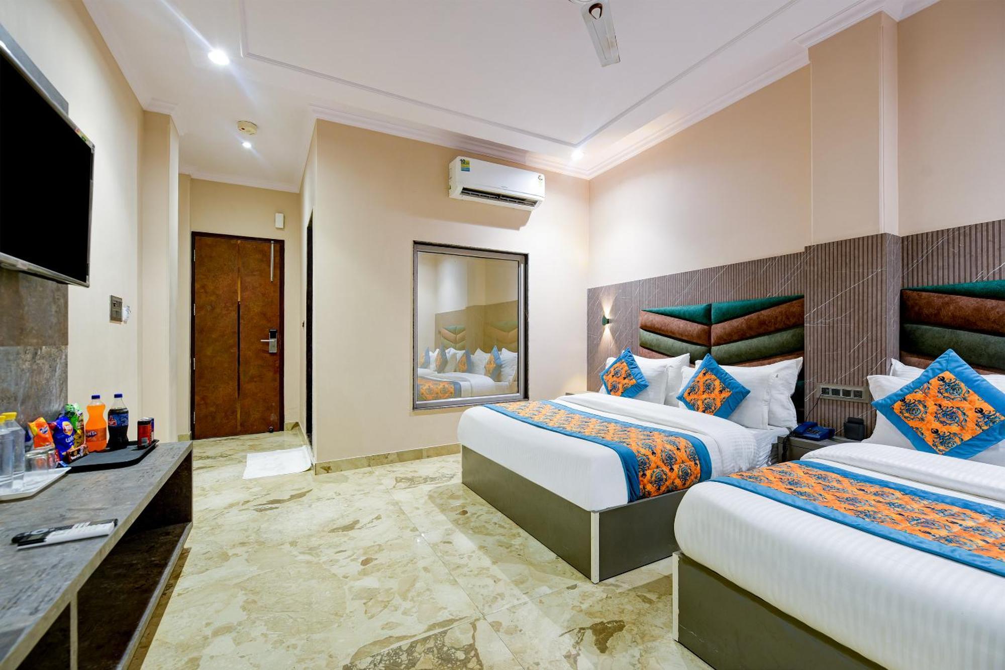 The Pearl Plaza Hotel In City Centre - Near New Delhi Railway Station Exterior foto